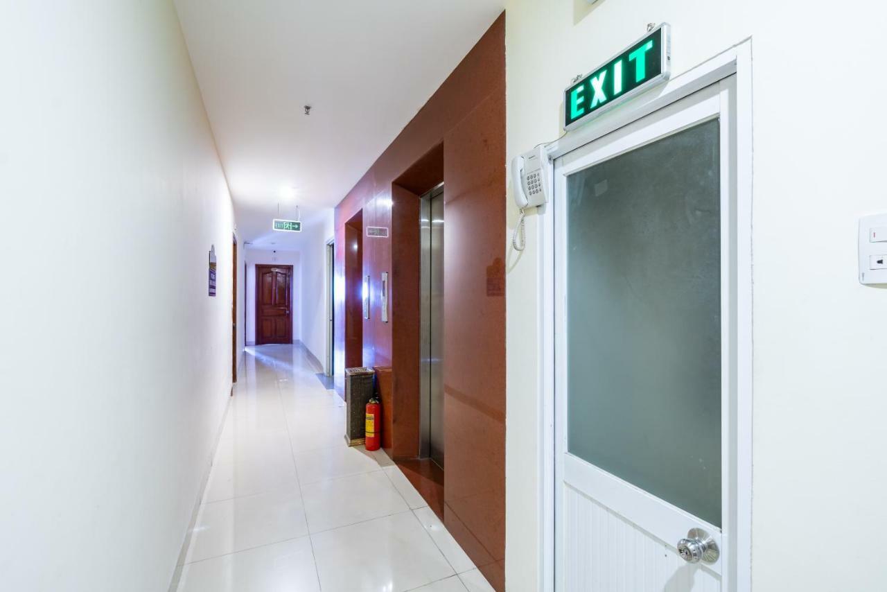 Oyo 375 Hoa Binh Hotel Da Nang Exterior foto