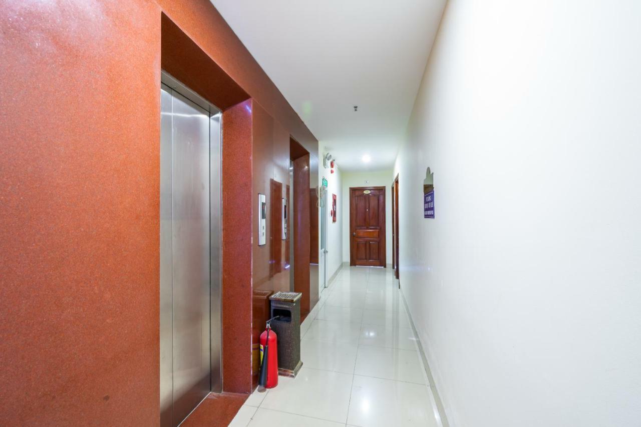 Oyo 375 Hoa Binh Hotel Da Nang Exterior foto