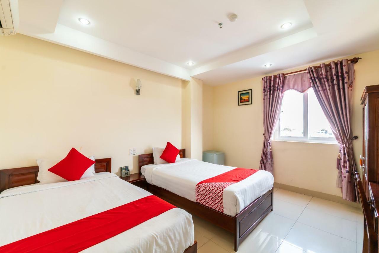 Oyo 375 Hoa Binh Hotel Da Nang Exterior foto