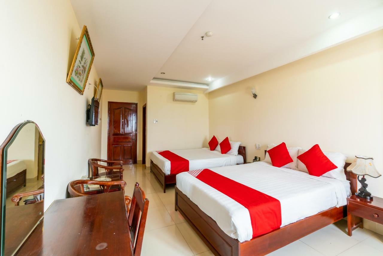 Oyo 375 Hoa Binh Hotel Da Nang Exterior foto