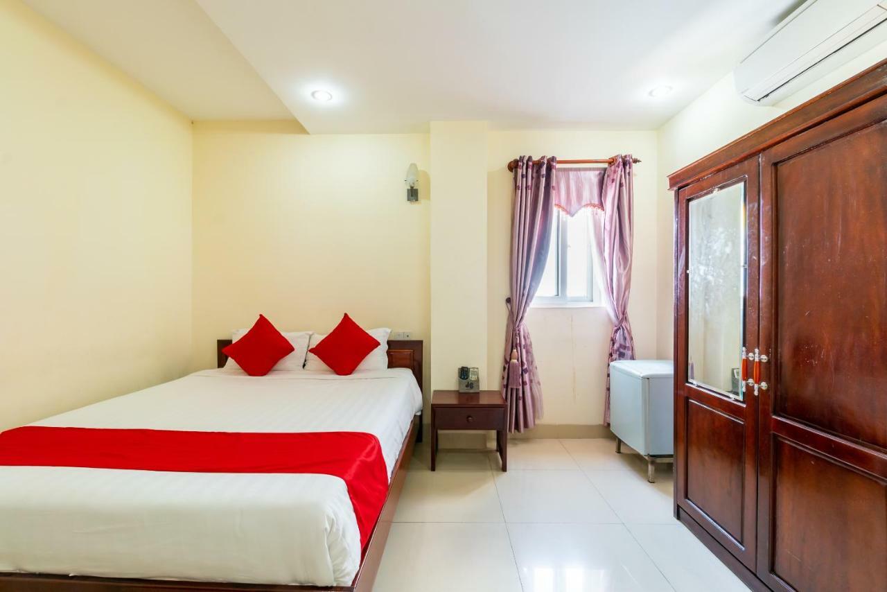 Oyo 375 Hoa Binh Hotel Da Nang Exterior foto